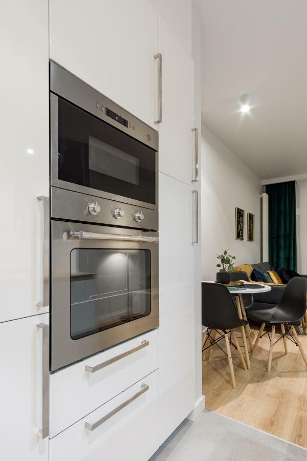 Mennica Residence Chic Apartment Varsó Kültér fotó